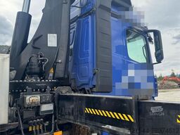 Mercedes-Benz Arocs 3261