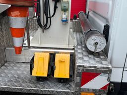 Iveco Daily 35S14 200 kg 2 persoonslift