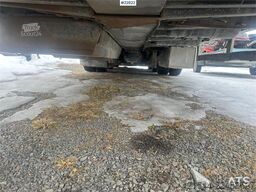 Broshuis E2190/27 3 axle semi-trailer w/ drive bridges