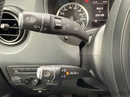 MERCEDES-BENZ Vito 111 CDI Ka. lg. Klima Flügel Navi AHK PDC+