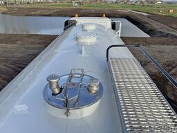 Iveco T-Way AD380T47WH Water Tank Truck