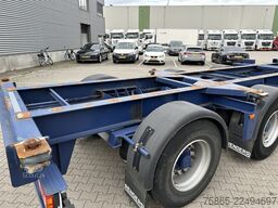 Renders ROC 16.30 / Container Chassis / X-Steering / AP...