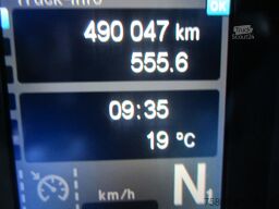 Mercedes-Benz 1230 Atego Koffer 8,14 m lang LBW Autom.