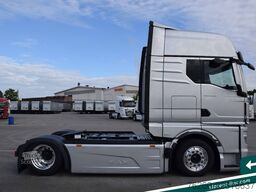 MAN TGX 18.520 Low Deck D30 Retarder Standkl.  MIETE