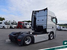 MAN TGX 18.520 Low Deck D30 Retarder Standkl.  MIETE