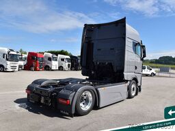 MAN TGX 18.520 Low Deck Hubsattelk. D30 Retar. MIETE