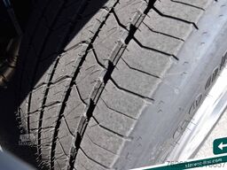 MAN TGX 18.520 Low Deck Hubsattelk. D30 Retar. MIETE