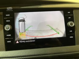 Volkswagen Transporter 2.0 TDI L2H1 150 PK 4Motion 4x4 / S...