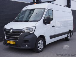 Renault Master 2.3 dCi 150PK L2H2 - Airco - Navi - Crui...