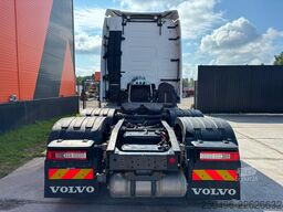 Volvo FH 16 750 6x2 LOW MILEAGE ! / GLOBE XL / RETARD...
