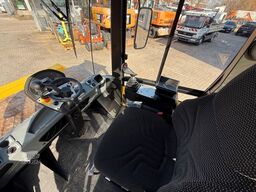 BOMAG BW213 D-5 Walzenzug NEWUERTIG 390h