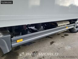 Mercedes Atego 818 4X2 8tonner Automatic Ladebordwand Ai...