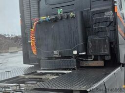 Volvo FH 500 6x4 Tractor w/ 2024 Rojo Tipper Semi