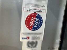 Genie Z45/25 Boom Lift