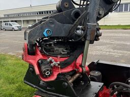 Huddig 1260C Backhoe w/ Palfinger crane, Lift, rototilt a