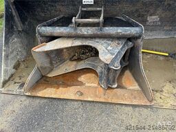 Huddig 1260C Backhoe w/ Palfinger crane, Lift, rototilt a