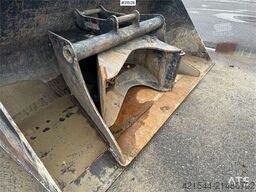 Huddig 1260C Backhoe w/ Palfinger crane, Lift, rototilt a
