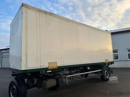 Schmitz Wechselbrücken Anhänger mit Kofferaufbau Interne Nr. 8384