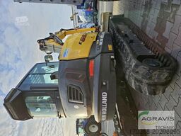 CNH Bauma OLD E 65 D