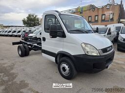 Iveco DAILY 70C17 PASSO 3750 2011