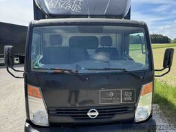 Nissan Cabstar F241