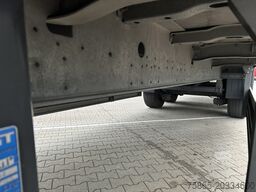 Schmitz Cargobull SCB S2 / Box / Loadlift / 2 as Disk / APK TUV 1...