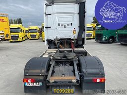 Mercedes-Benz Actros 1845