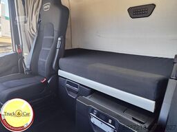 Iveco S WAY 530