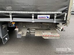 Schmitz Cargobull Semitrailer Curtainsider Standard Hayon