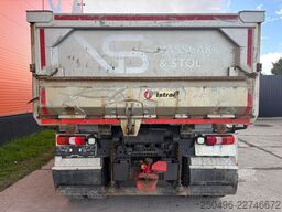 Mercedes-Benz Arocs 3258 8x4 RETARDER / BOX L=5542 mm
