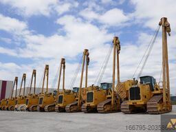 Caterpillar 587R