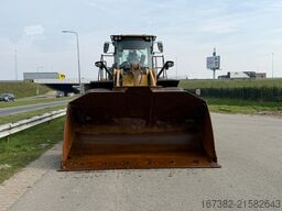 Caterpillar 966M