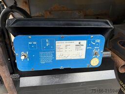 MERCEDES-BENZ ATEGO 815 Koffer 4,30 m Ladebordwand 1,5 T*AHK