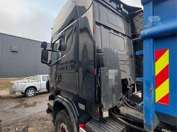 Scania R620 6x2 hooklift truck with Joab hook.