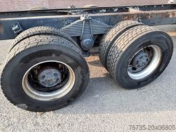 VOLVO F 12 6*4 STEEL SUSPENSION