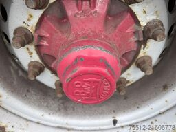  HEIWO / 3-Asser / Carrier 1300 Maxima / Tail Lift