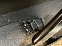 Volkswagen Caddy 2.0 TDI L2H1 4Motion Maxi 150 PK DSG Auto...