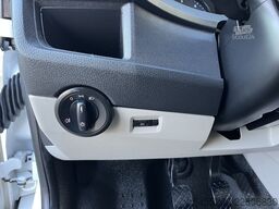 VW Transporter Kombi 2.0 TDI L1H1 Incl btw 9-Perso...