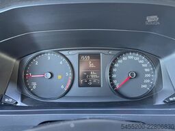 VW Transporter Kombi 2.0 TDI L1H1 Incl btw 9-Perso...
