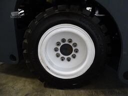 Combilift C3000