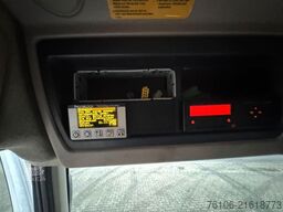 DAF LF 16.260 Tiefkühlkoffer mit Ladebordwand