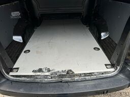 OPEL Vivaro Kasten Edition L  Doppelkabine *Navi*Ahk*