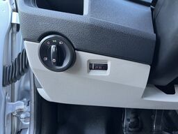 VW Transporter 2.0 TDI L2H1 DC Openlaadbak Pick-up...