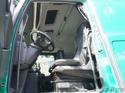 Mercedes-Benz Arocs 3563 8 × 4 / 630 HP /steered axle