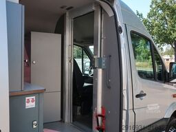 VW Crafter 1. Hand / SHZ / PDC / FN: 86