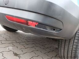 VW Caddy 1. Hand / Klima / Tempomat / FN:54