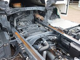 Scania R500 NGS 6x2 Chassis, Stuur lift as