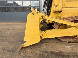 Caterpillar D8R