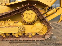 Caterpillar D8R