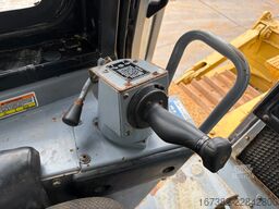 Caterpillar D8R